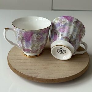 Vintage Mayfair Staffordshire England Pine Bone China Floral Hydrangea Teacups